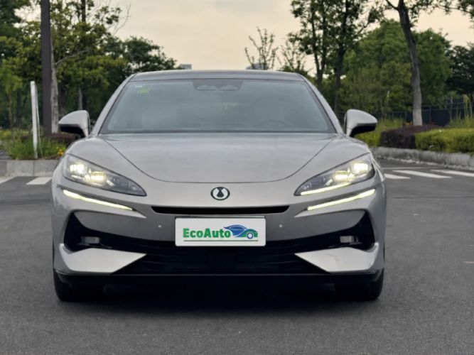 2024 Denza / BYD Group Denza Z9 GT 1100 4WD Pro